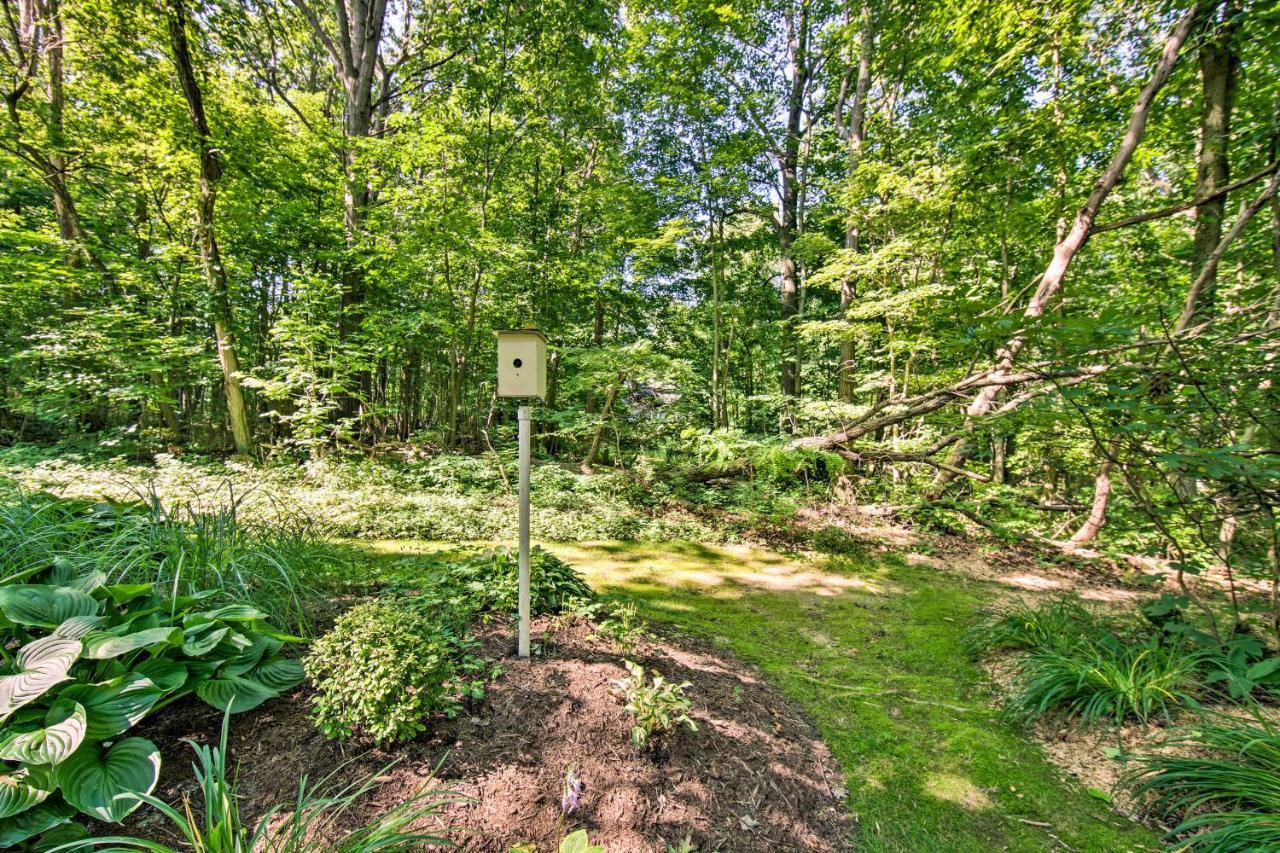 Cozy Garden Room In Welsh Mountain Suites! New Holland المظهر الخارجي الصورة