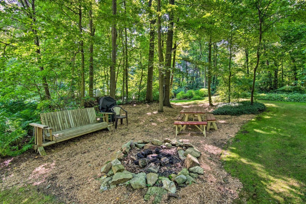 Cozy Garden Room In Welsh Mountain Suites! New Holland المظهر الخارجي الصورة