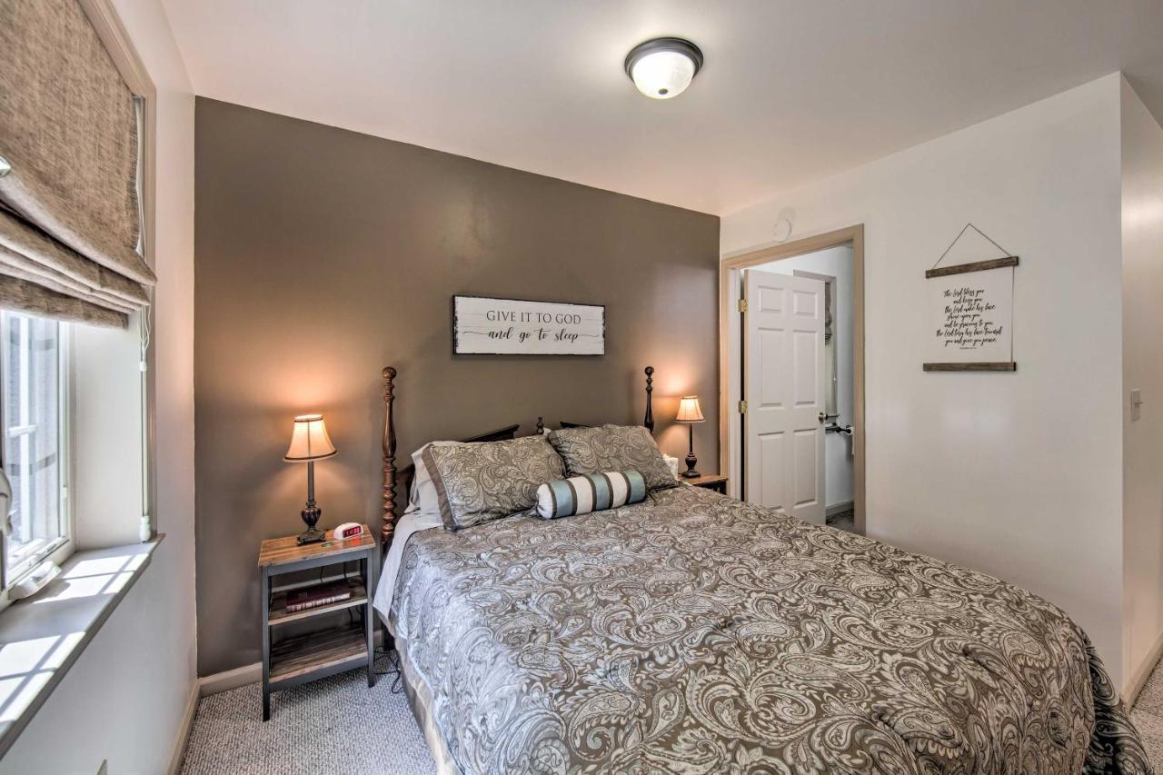 Cozy Garden Room In Welsh Mountain Suites! New Holland المظهر الخارجي الصورة